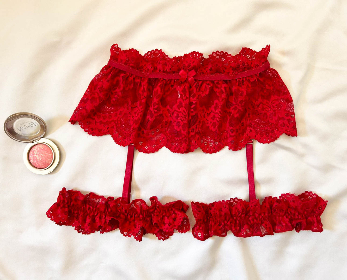 Conjunto falda arnés encaje