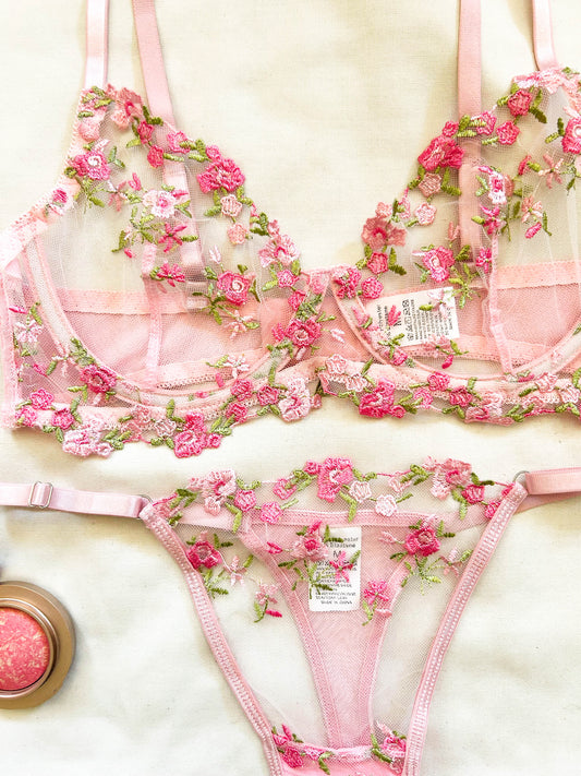Conjunto Ninoska