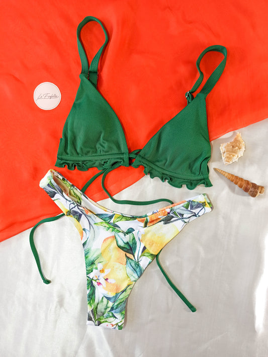 Bikini tropical