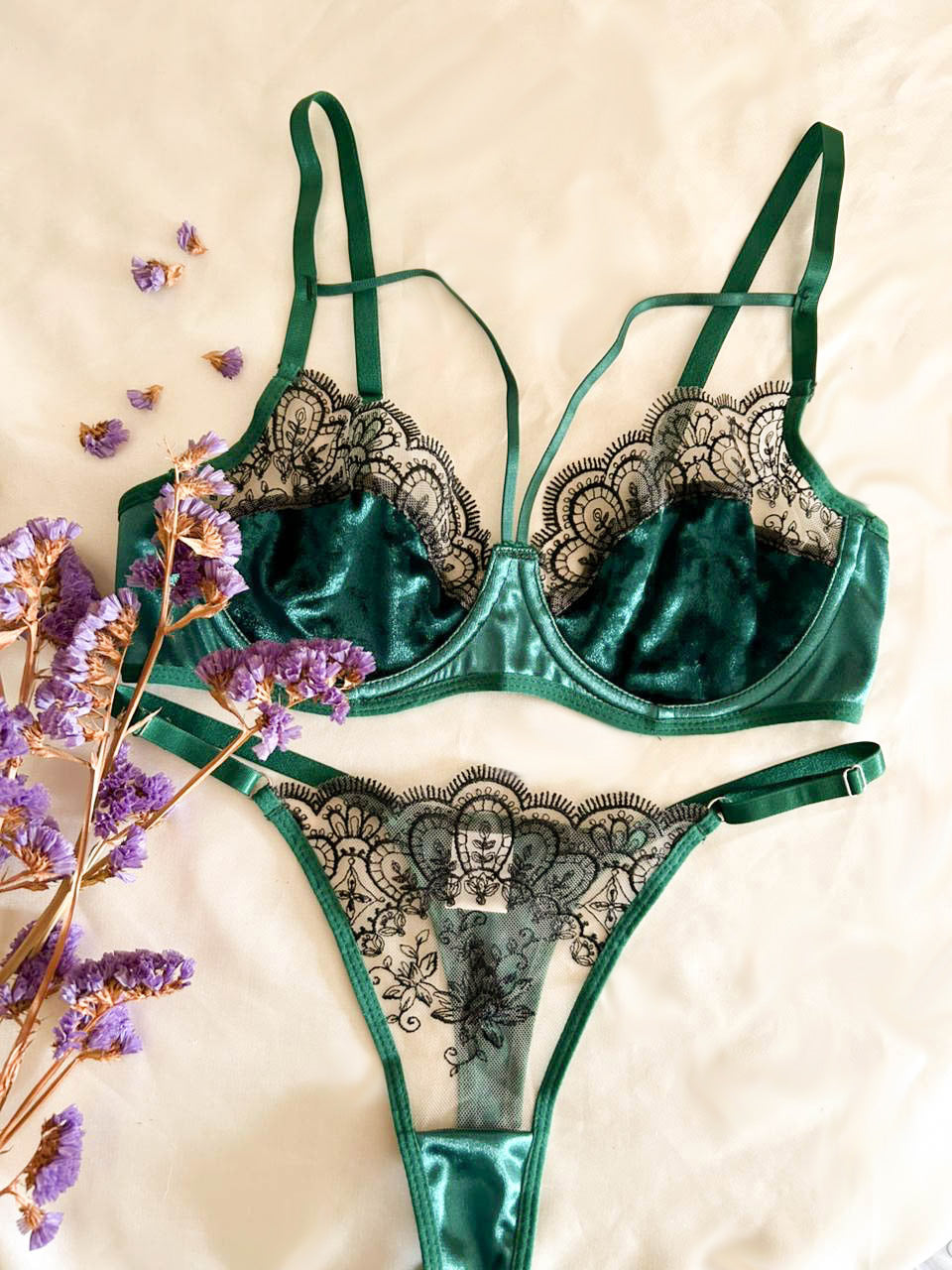 Conjunto Dimitra