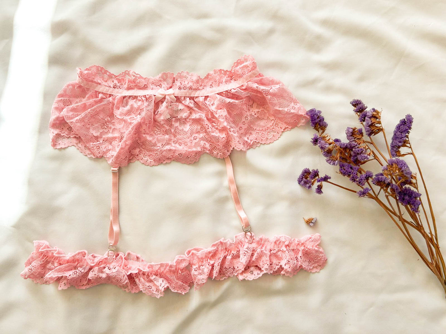 Conjunto falda arnés encaje