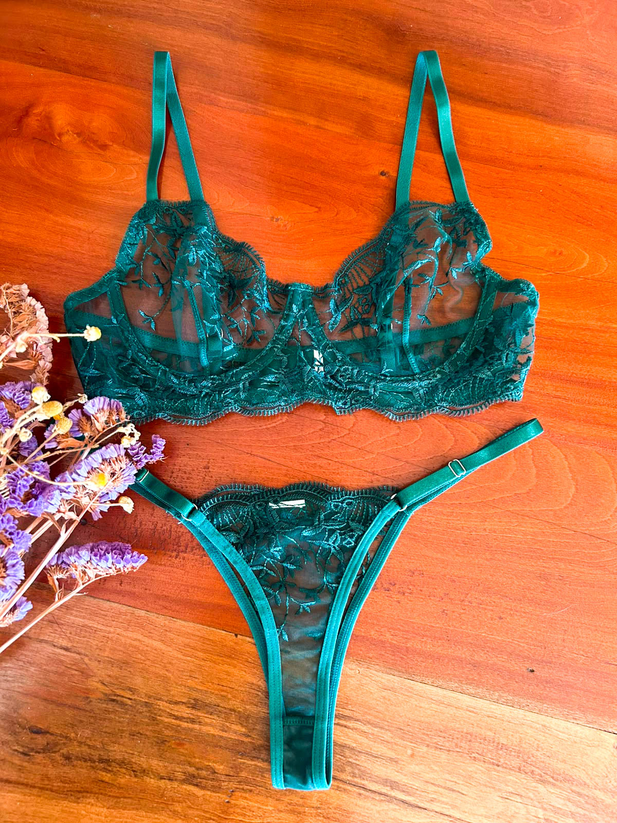 Conjunto Eleonora