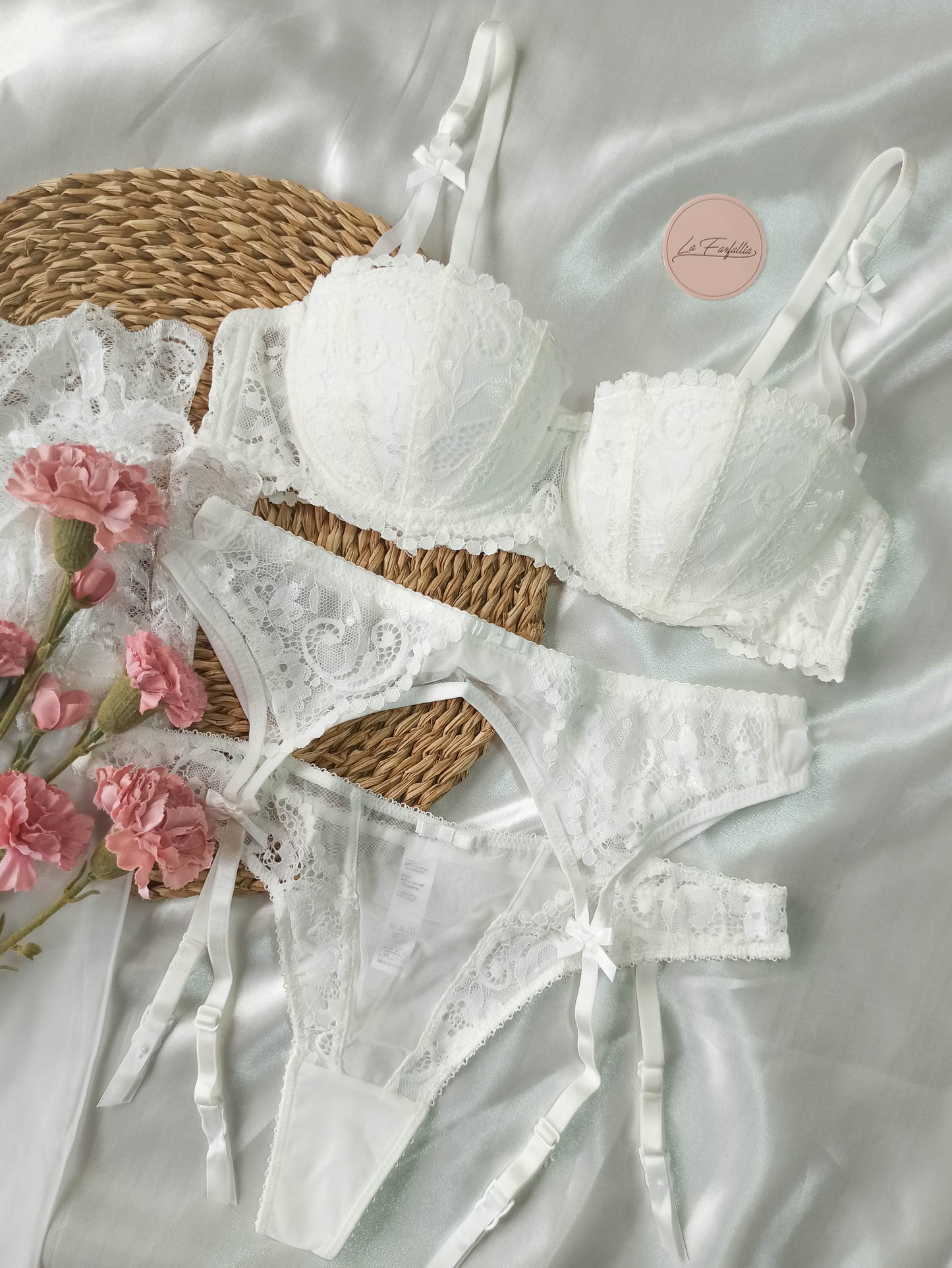 Set liguero Anastasia, con medias