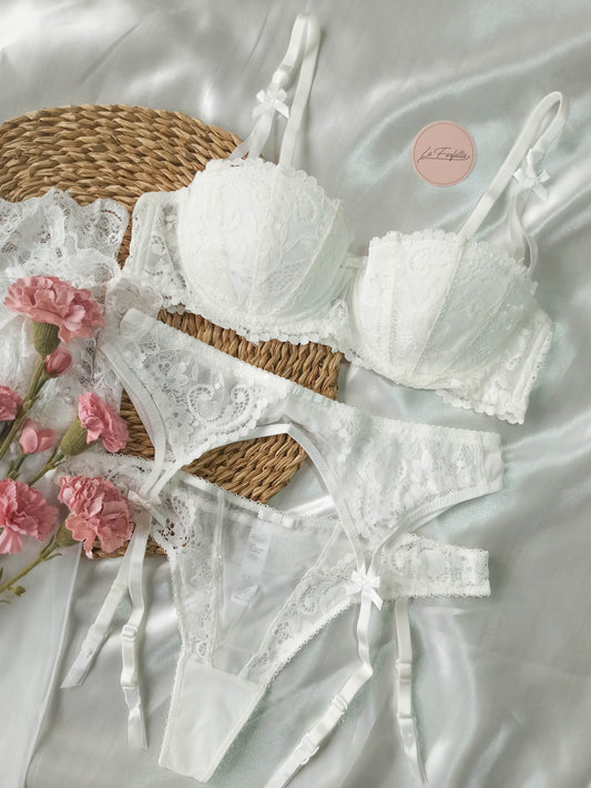 Set liguero Anastasia, con medias